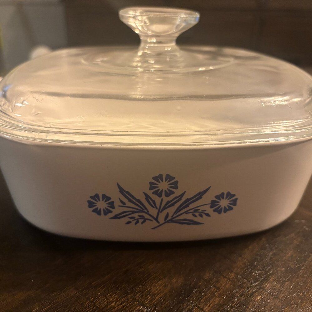 Vintage Corning Ware P-1-B Blue Cornflower 2 Qt Casserole w/Lid - USA
